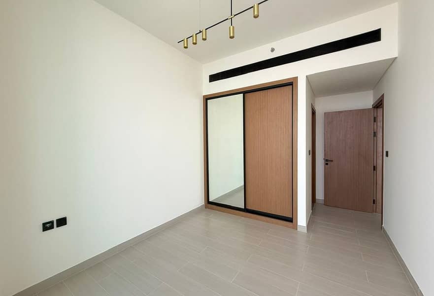 6 Brand New 1BR | High Floor | Balcony | Vacant — photo 6