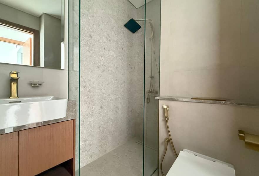 13 Brand New 1BR | High Floor | Balcony | Vacant — photo 13
