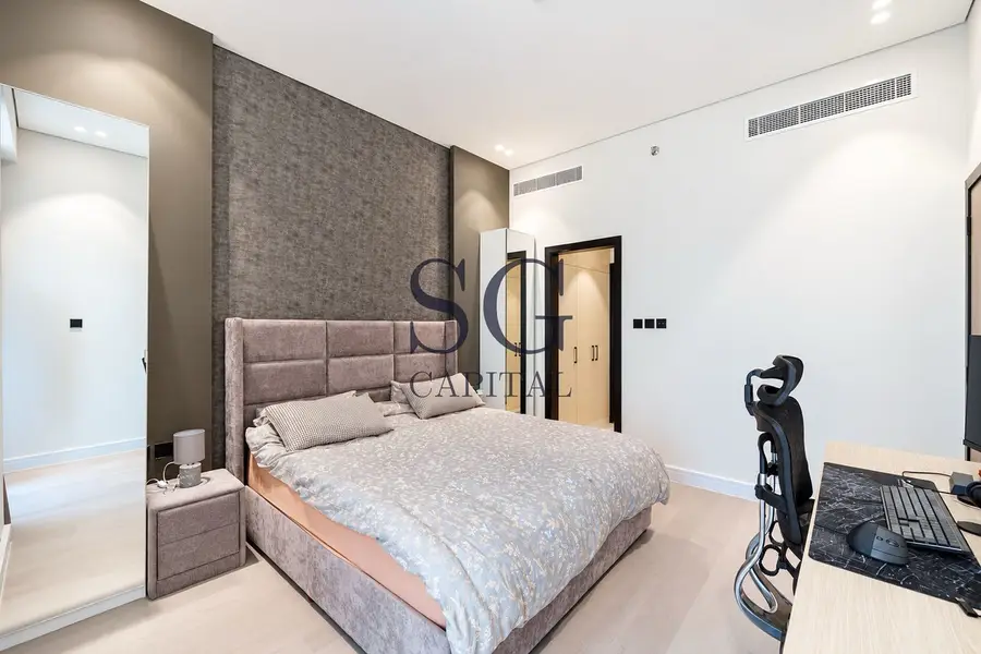 Stylish 1BR | Elegant Interiors | Fully Furnished