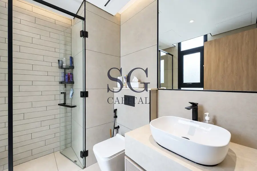 Stylish 1BR | Elegant Interiors | Fully Furnished