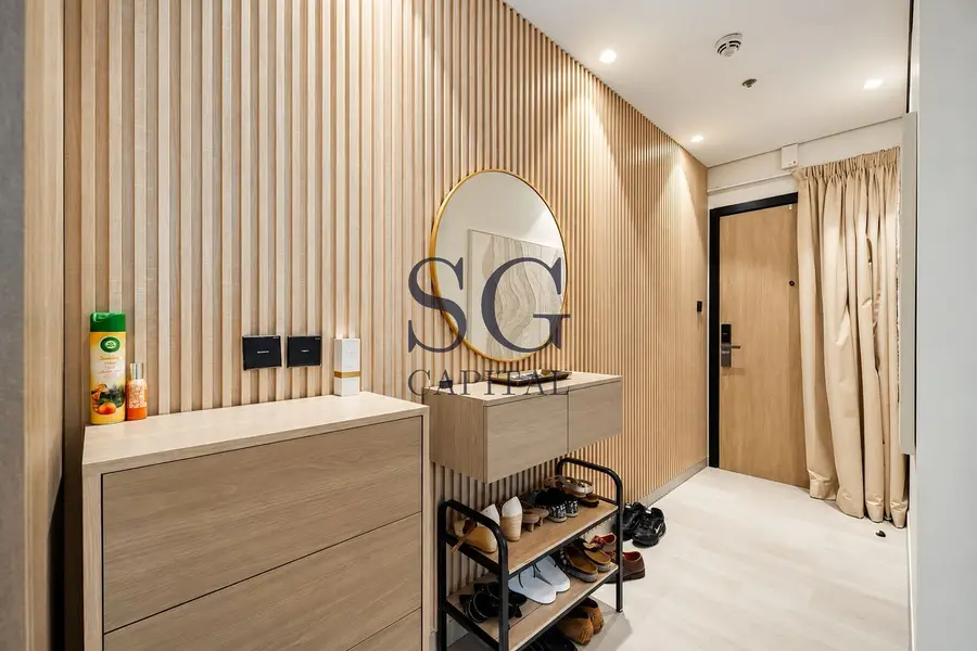 Stylish 1BR | Elegant Interiors | Fully Furnished