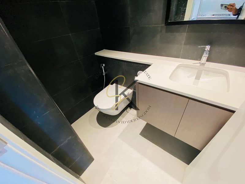20 128e04b1-57b8-4051-9246-1cbafd2725e7. jpg