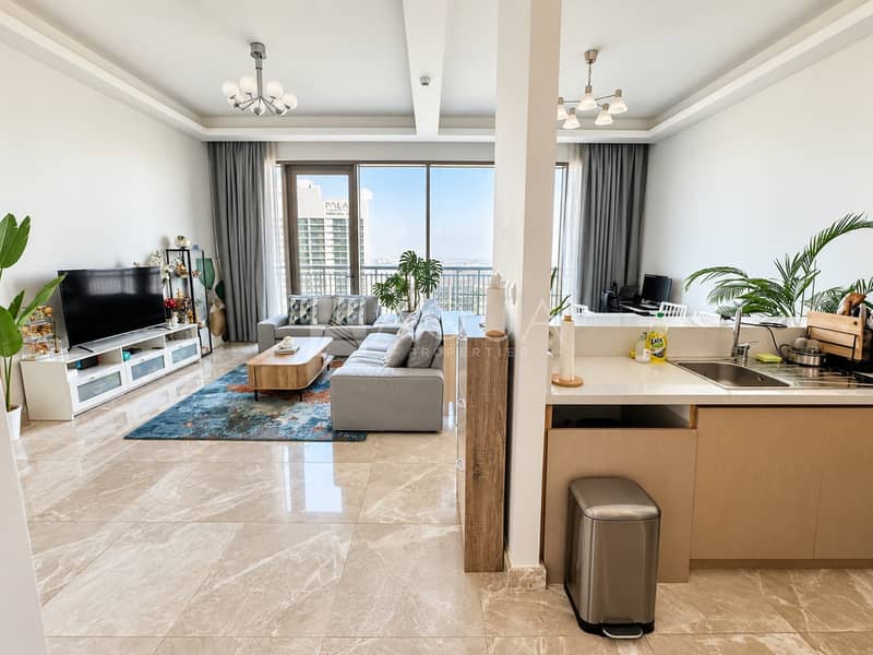 Large Layout | Water View | Ready to Move Large Layout | Water View | Ready to Move