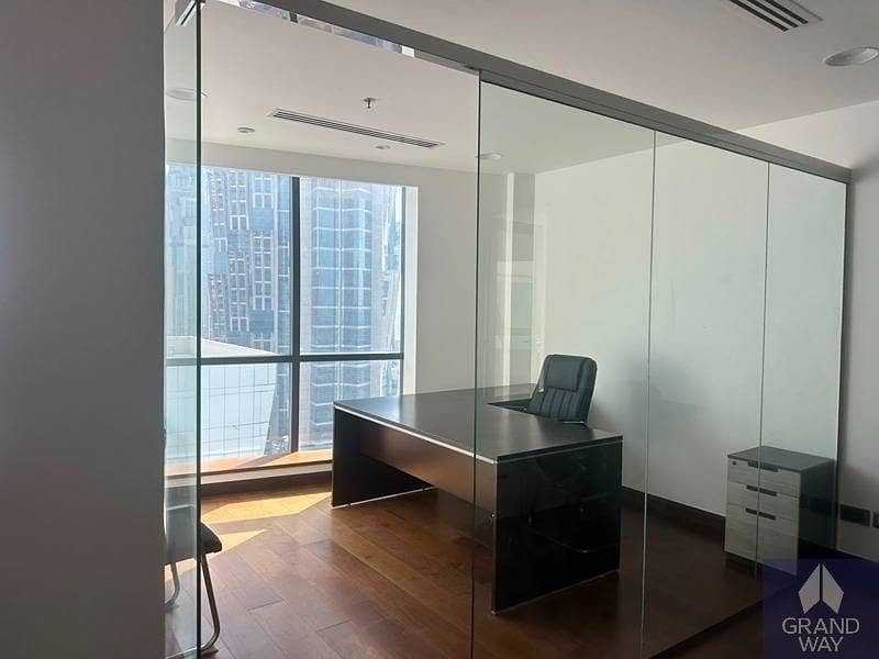 14 Modern Office | Regal Tower I Close to metro — photo 14