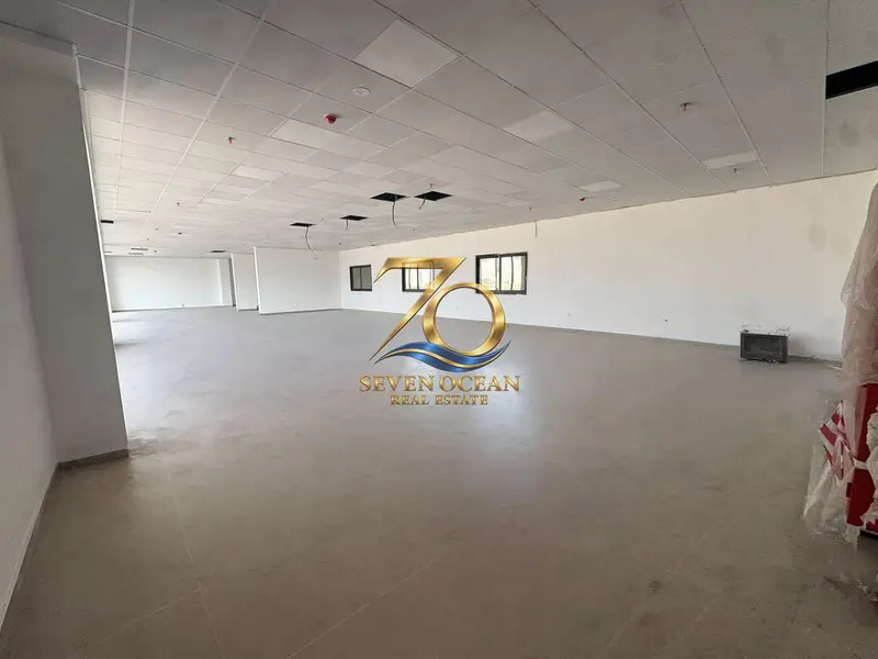 G+Mezz | 800 KW Power | 84,014 SqFt | Road Access