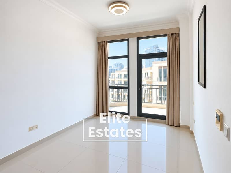 8 Minimal Apartment with City Views. png