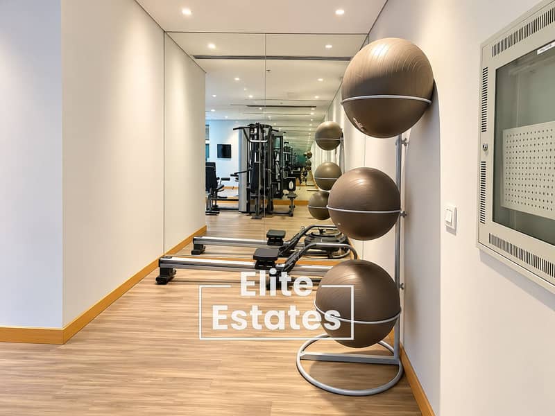 16 Reflective Modern Gym Corridor. png
