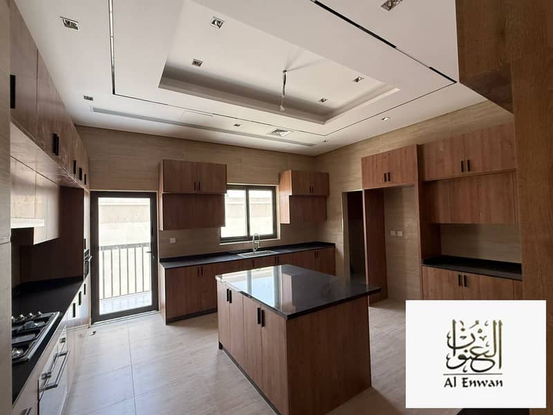 6 صورة واتساب بتاريخ 2025-09-28 في 07.15. 06_2f7af914. jpg