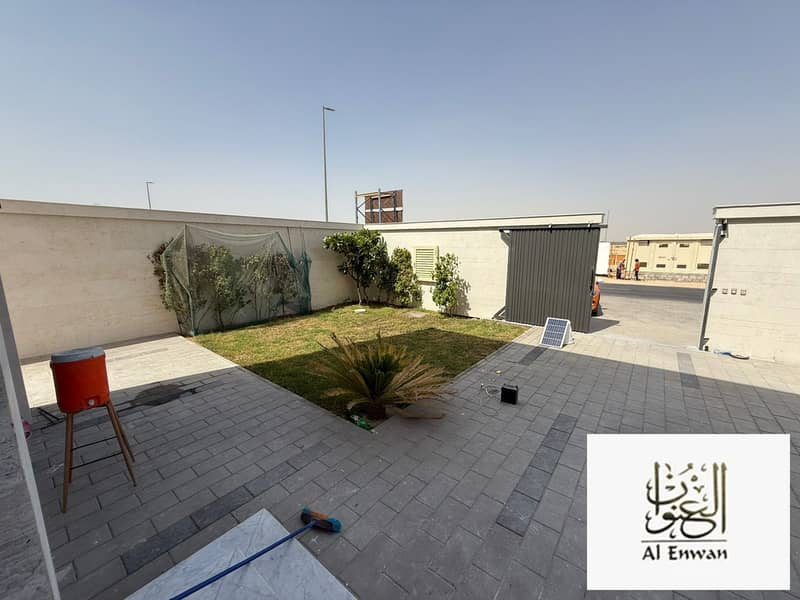12 صورة واتساب بتاريخ 2025-09-28 في 07.15. 09_b895c9c4. jpg
