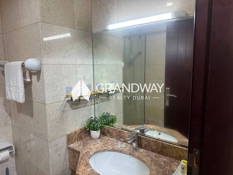 20 Modern Studio | Great Amenities | Elegant Living — photo 20