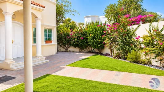 4 Camere Villa in affitto a Umm Suqeim, Dubai - Sunlit Mediterranean Villa Garden. png 4 Camere Villa in affitto a Umm Suqeim, Dubai - Sunlit Mediterranean Villa Garden. png