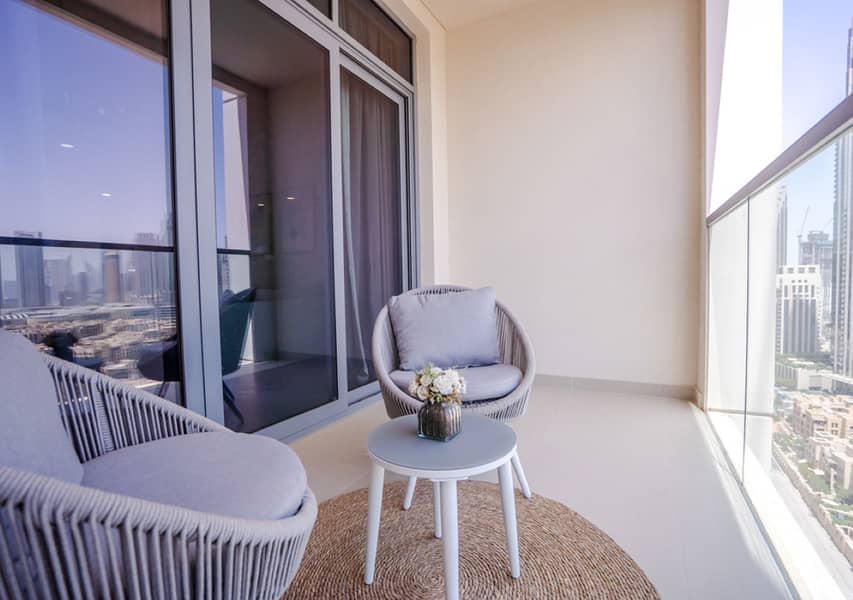 5 balcony1. jpg