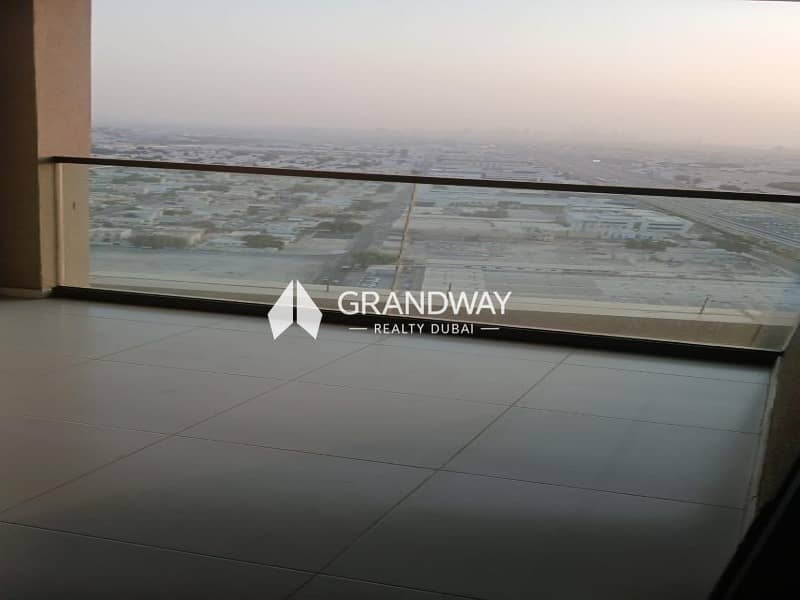 2 Spacious 2BR I Great Location I Sea View — photo 2