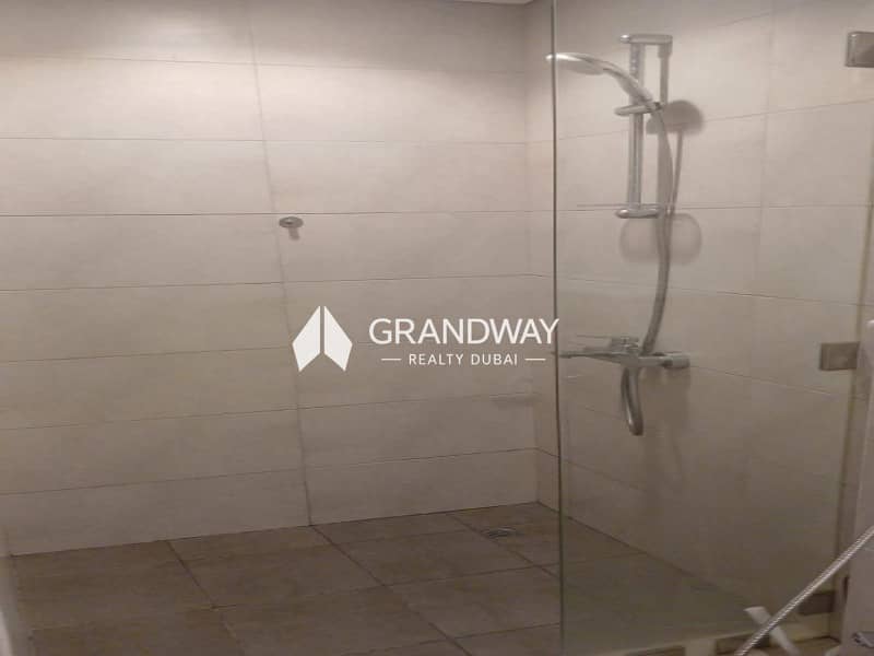 8 Spacious 2BR I Great Location I Sea View — photo 8