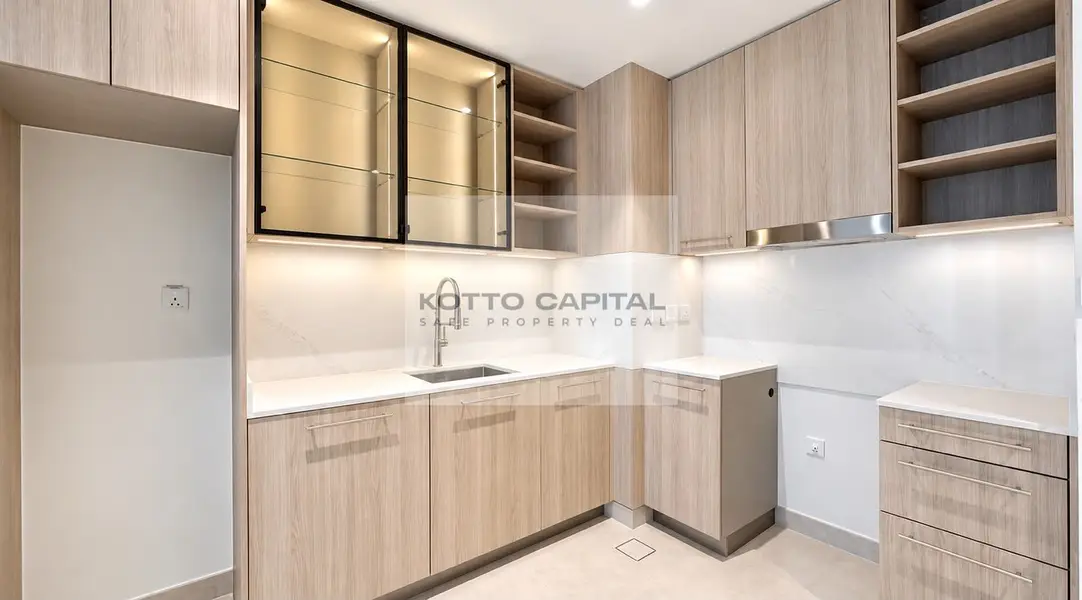 Spacious 1BR | Vacant | Unfurnished