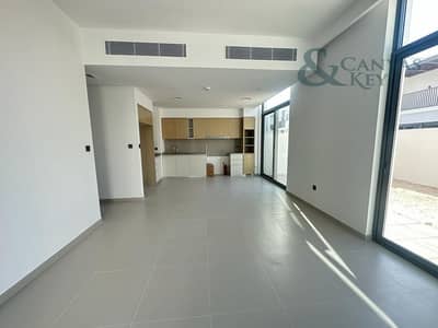 4 Slaapkamers Townhouse te Huur in Arabian Ranches 3, Dubai - Rijwoning in Arabian Ranches 3,Joy, 4 slaapkamers, 195000 AED - 16943631 4 Slaapkamers Townhouse te Huur in Arabian Ranches 3, Dubai - Rijwoning in Arabian Ranches 3,Joy, 4 slaapkamers, 195000 AED - 16943631