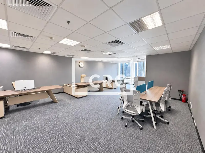 Signature fitout | 5 Parking | Panoramic Views