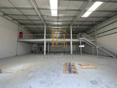 Warehouse for Rent in Al Sajaa, Sharjah - IMG_8231. jpg Warehouse for Rent in Al Sajaa, Sharjah - IMG_8231. jpg