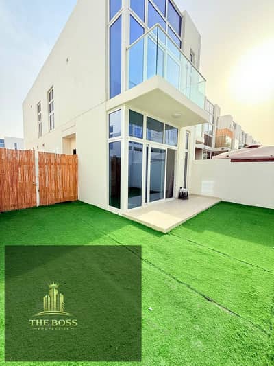 3 habitaciones Townhouse para en Alquiler en DAMAC Hills 2 (Akoya by DAMAC), Dubai - WhatsApp Image 2026-09-07 at 5.49. 30 PM. jpeg