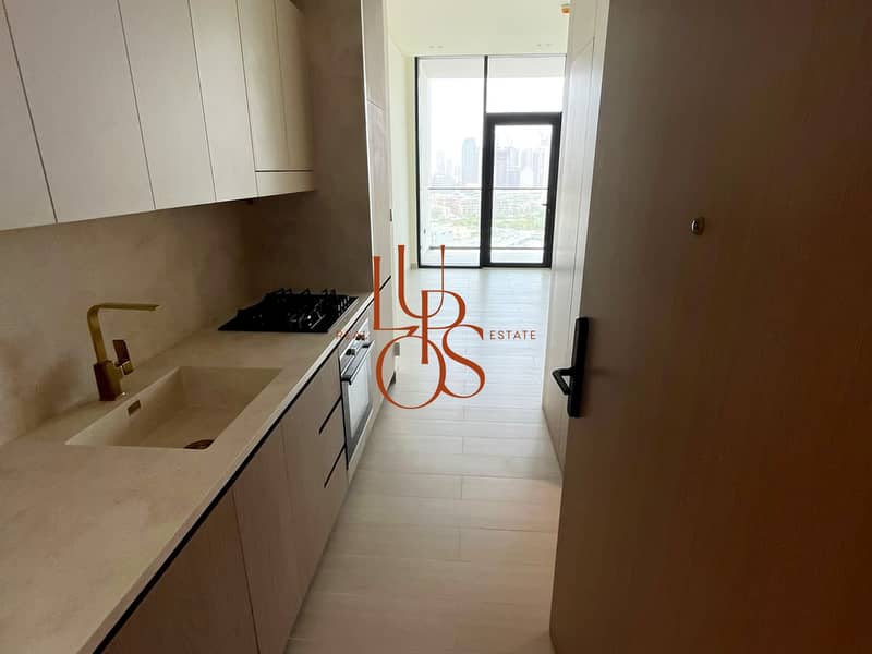 8 Lupos_Property_Photo_04. jpg