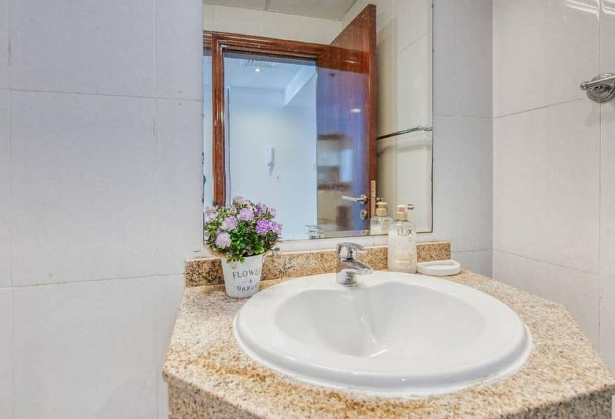 13 High Floor | Spacious 1BR | Fully Furnished — photo 13