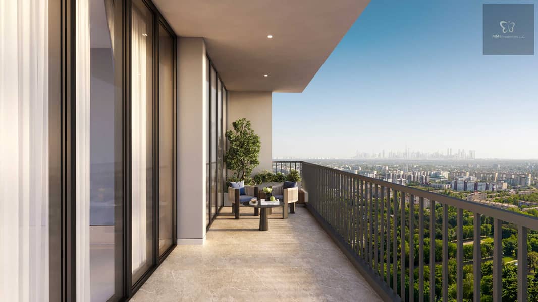 3 Grid-Warsan-Balcony. jpg