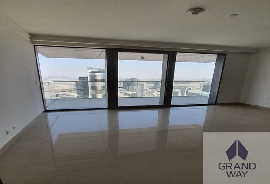 Luxury 3BR+ Maid | Boulevard Point | Burj View — photo 1 Luxury 3BR+ Maid | Boulevard Point | Burj View — photo 1