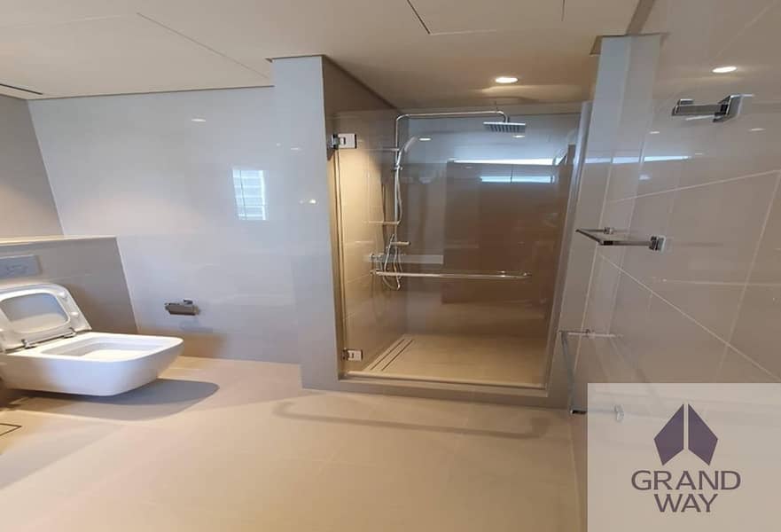 25 Luxury 3BR+ Maid | Boulevard Point | Burj View — photo 25
