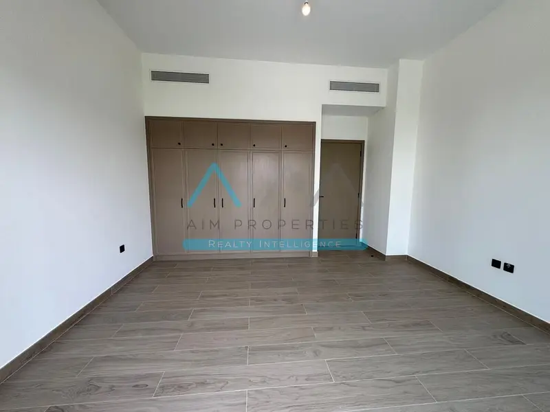 4BR Villa | Verona DAMAC Hills 2 | Balcony & Park View