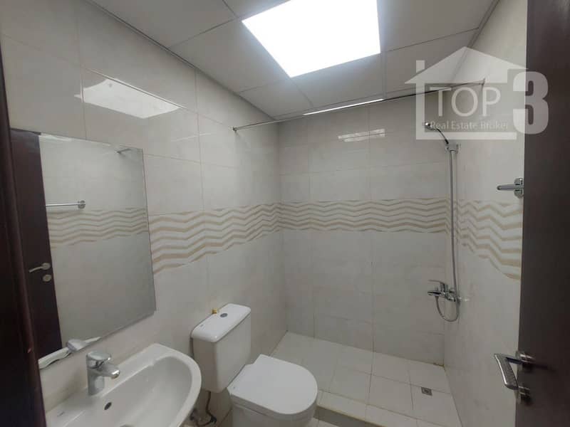 7 wash Room . jpeg