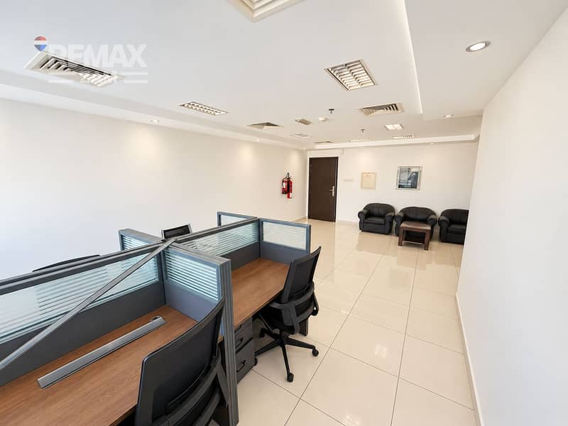 15 High Floor | Chiller Free | Ready to move in