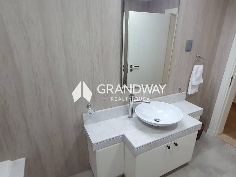 11 BEST DEAL l BEACH ACCESS l PREMIUM LOCATION — photo 11