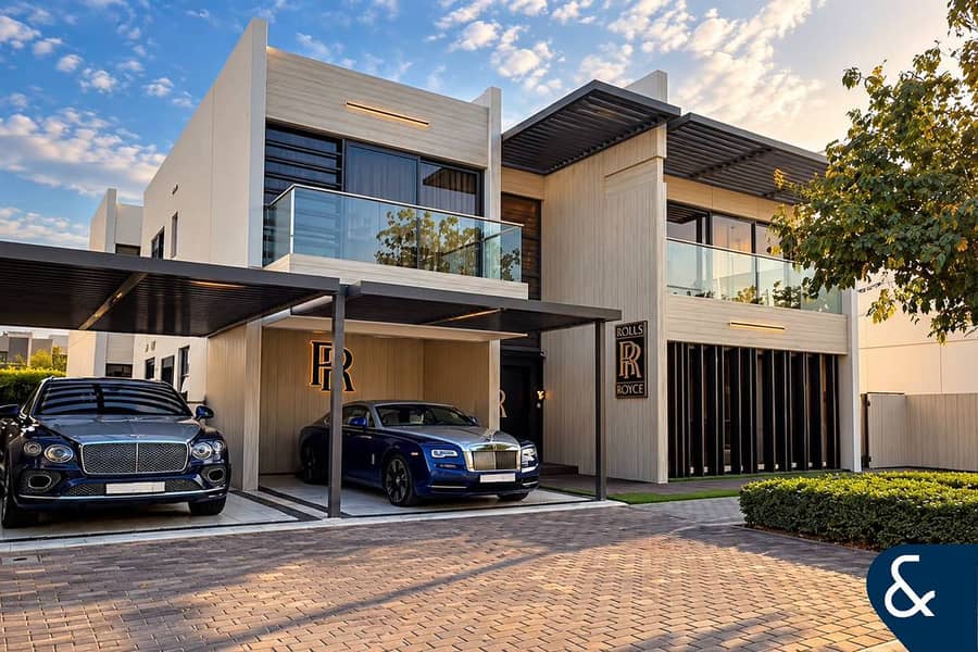 Fully Upgraded Custom V3 Villa | Private Pool Fully Upgraded Custom V3 Villa | Private Pool