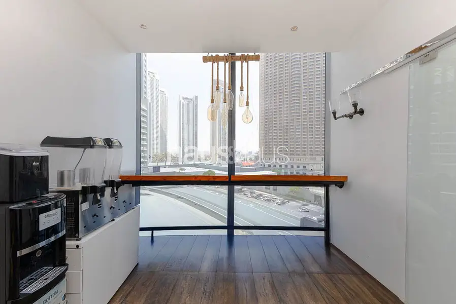 Burj View | Fitted Office | Community Expert