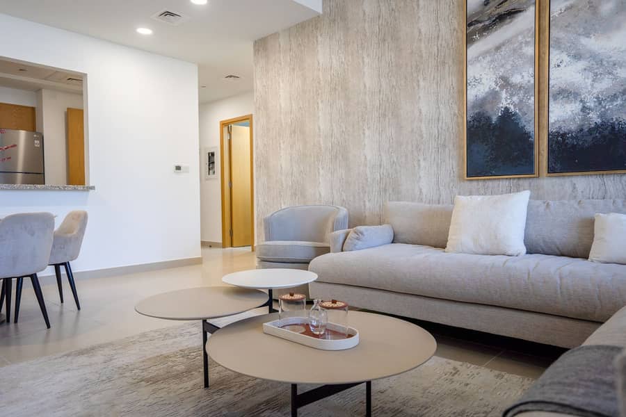 6 2102 BELLEVUE TOWE 1 2880px-60. jpg