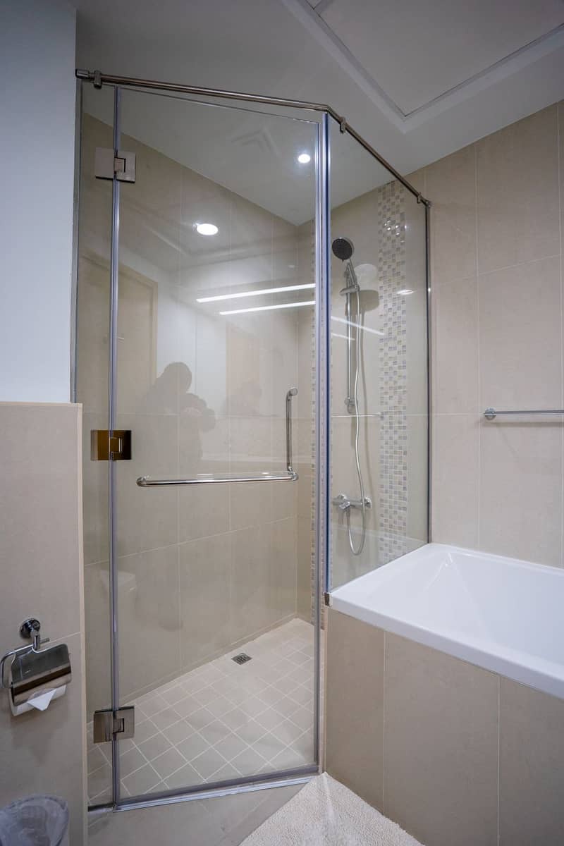 33 2102 BELLEVUE TOWE 1 2880px-21. jpg