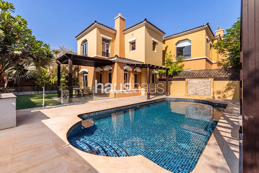 Fully Extended | Large Plot | Private Pool