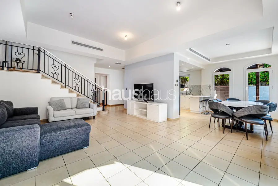 Fully Extended | Large Plot | Private Pool
