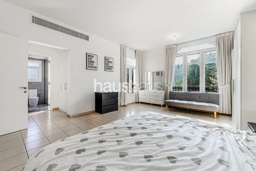 Fully Extended | Large Plot | Private Pool