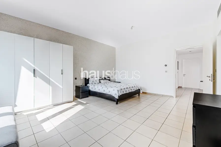 Fully Extended | Large Plot | Private Pool