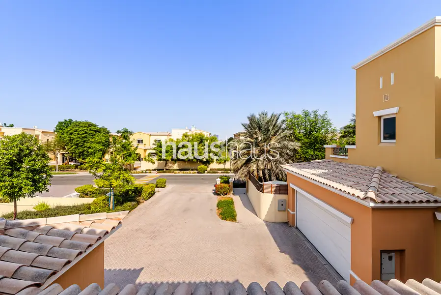 Fully Extended | Large Plot | Private Pool