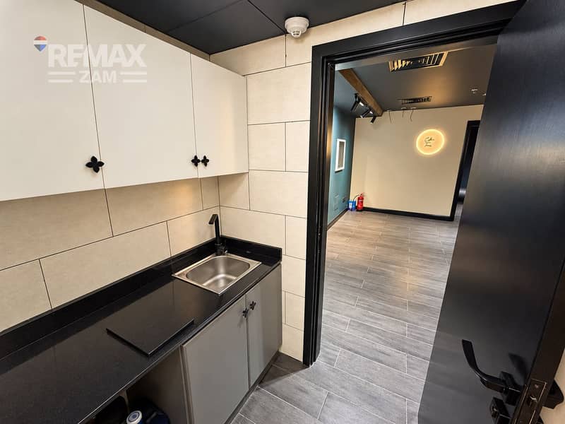 3 Premium Office | Soundproofed | Chiller Free