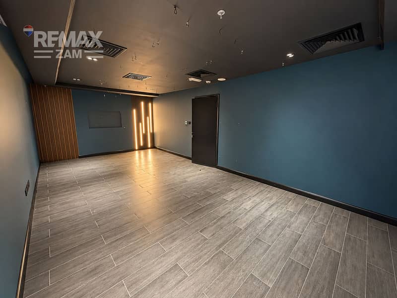 5 Premium Office | Soundproofed | Chiller Free