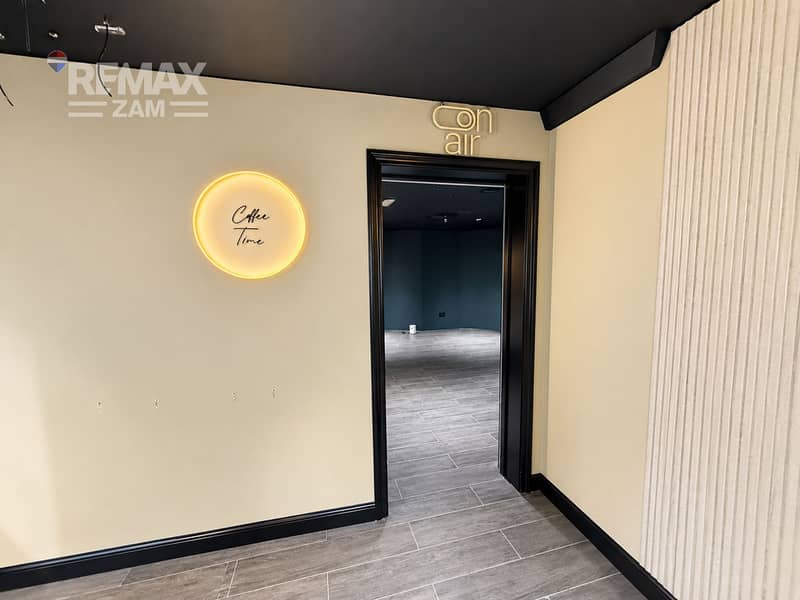 13 Premium Office | Soundproofed | Chiller Free