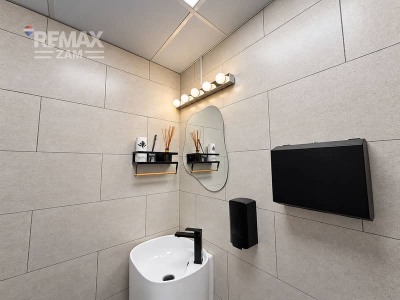 19 Premium Office | Soundproofed | Chiller Free