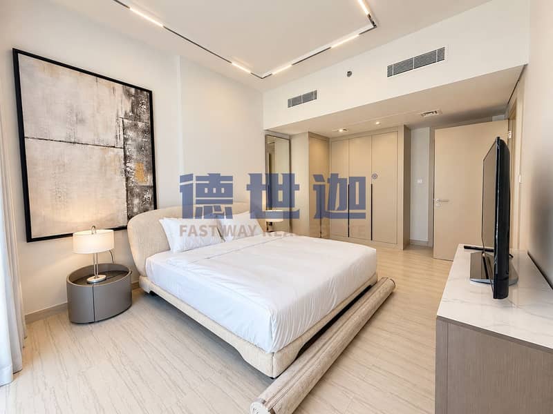 7 Modern Minimalist Bedroom Retreat. png