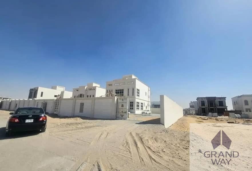24 5BR Large Villa I Big Yard I Specious Car Parking — photo 24