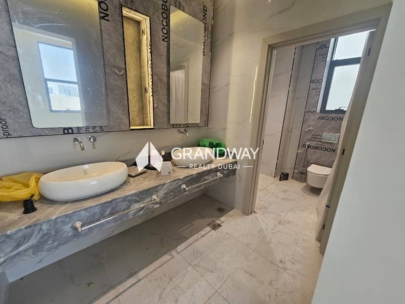9 Spacious Villa I Family Living I Best Deal — photo 9