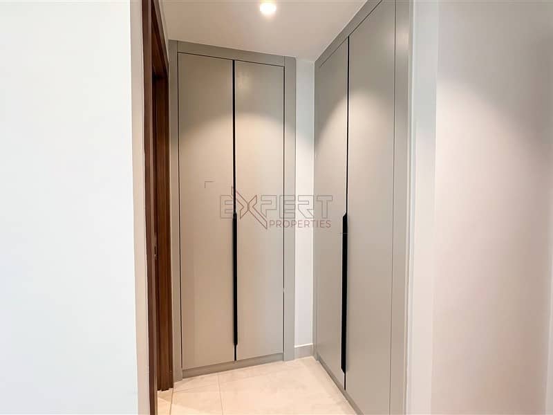 9 Image 9