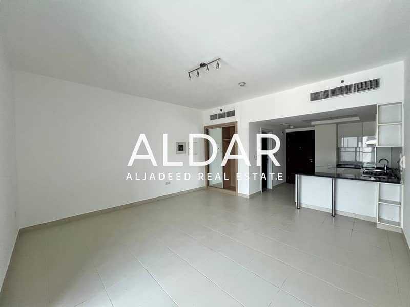 位于朱美拉环形村(JVC),JVC第14区,牛津大厦 的公寓 45000 AED - 16945297 位于朱美拉环形村(JVC),JVC第14区,牛津大厦 的公寓 45000 AED - 16945297